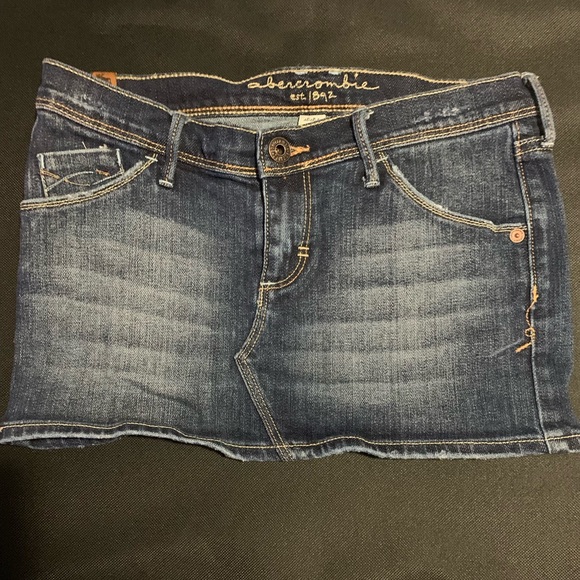 Abercrombie & Fitch Other - Abercrombie skirt